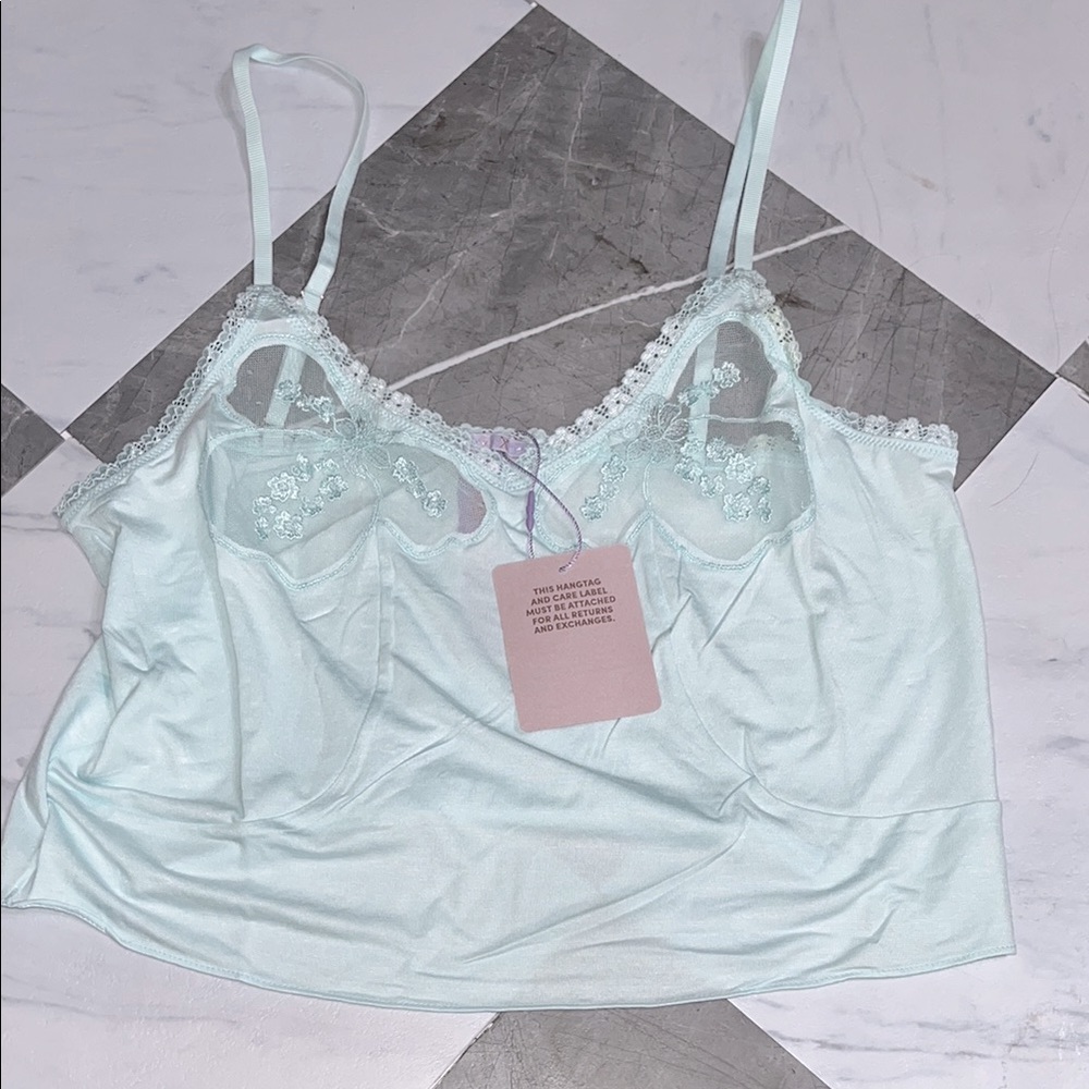 NEW Savage x fenty a peek behind the lace cami seashell blue tank sz S